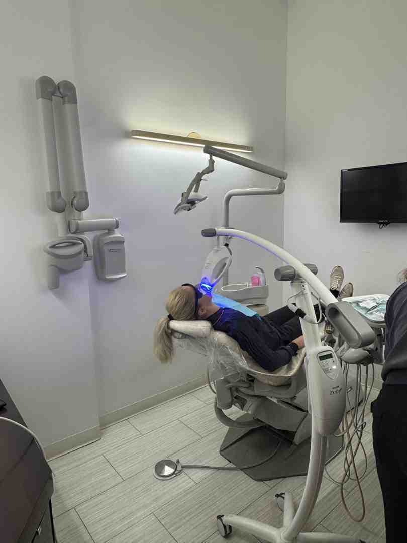 Speedy Sparkle: How to Whiten Your Teeth in Record Time